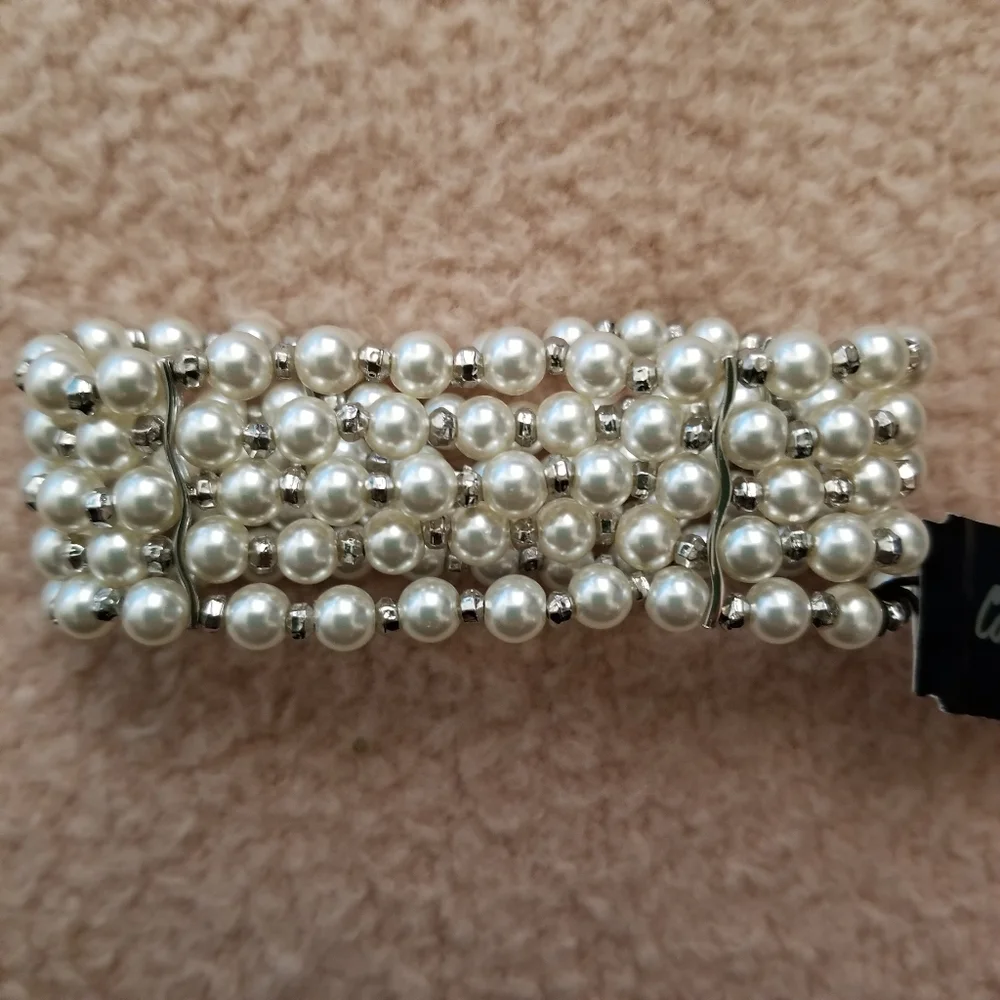 Cookie Lee Faux Pearl Multi Strand Stretch Bracelet Silver Tone NWT